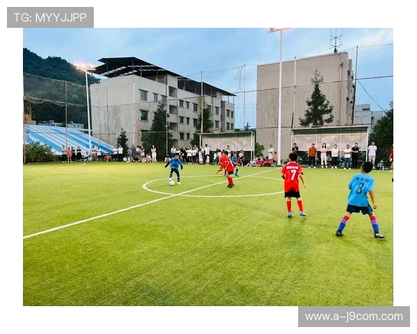 足球争霸赛场地布局与设计探讨打造完美竞技空间促进赛事发展